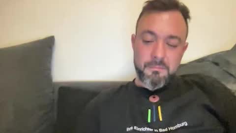 Snapshot of mega1185264 chatting on 12.18.25 mega1185264 online show from 12.18.25