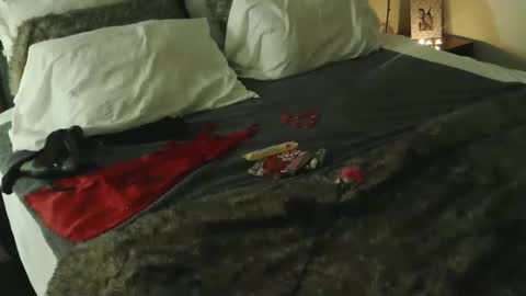 Snapshot of megadon1990 chatting on 02.16.26 megadon1990 online show from 02.16.26