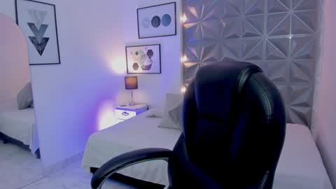 megan__monroe online show from 01.05.26