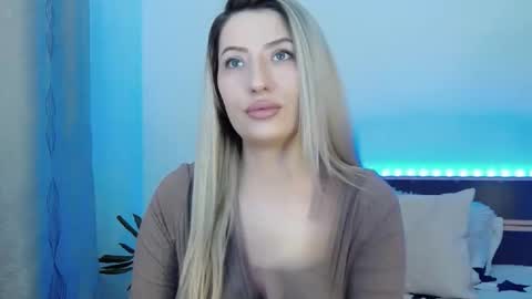 Megan Blazee  online show from 02.25.25