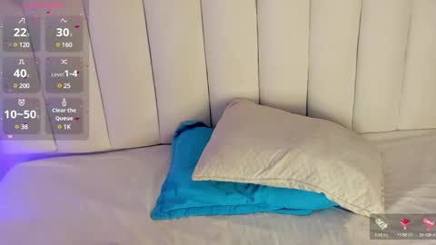 Snapshot of megan_browns1 chatting on 01.28.25 Megan  online show from 01.28.25