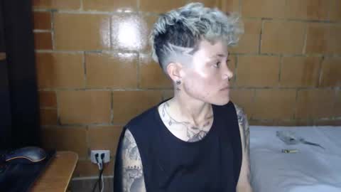 Megan and sophi online show from 04.09.26