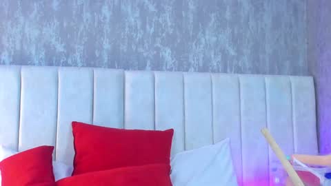 Carolina Paez online show from 02.07.25