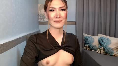 Megan online show from 04.18.26