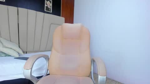 Megan online show from 12.22.25