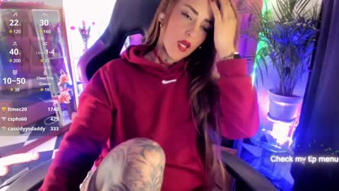 Snapshot of megan_inked_ chatting on 01.11.25 online show from 01.11.25