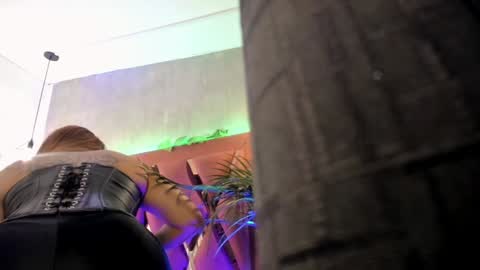 Snapshot of megan_inked_ chatting on 02.09.25 online show from 02.09.25