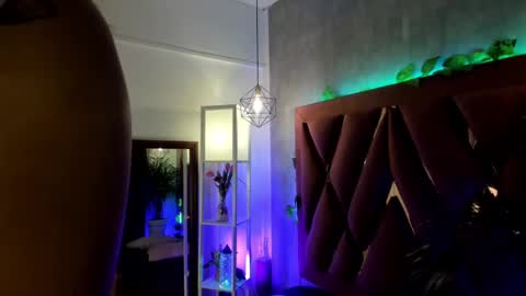 Snapshot of megan_inked_ chatting on 02.14.25 online show from 02.14.25