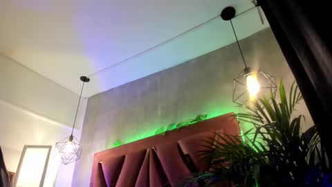 Snapshot of megan_inked_ chatting on 02.15.25 online show from 02.15.25