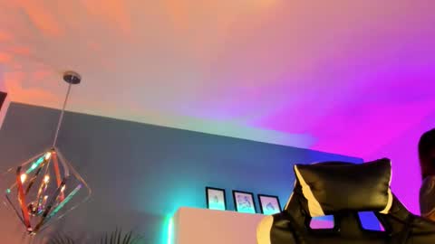 Snapshot of megan_inked_ chatting on 09.13.25 online show from 09.13.25