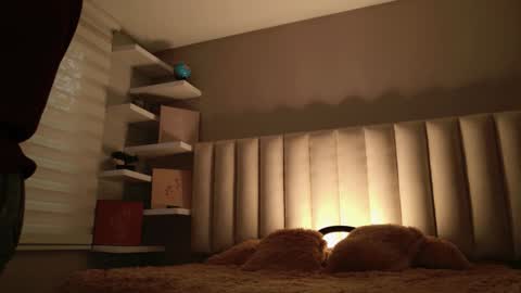     online show from 10.07.25