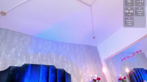 Isis ariany  online show from 10.23.25