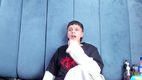 megan_thompsonn_ online show from 03.01.26