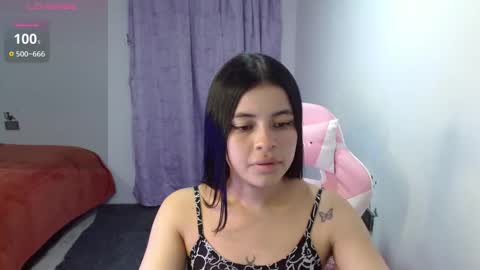 Snapshot of megan_ve chatting on 10.22.25 Carolina online show from 10.22.25