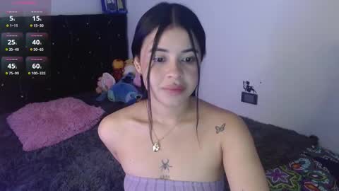 Snapshot of megan_ve chatting on 11.12.25 Carolina online show from 11.12.25