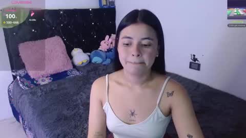 Snapshot of megan_ve chatting on 11.27.25 Carolina online show from 11.27.25