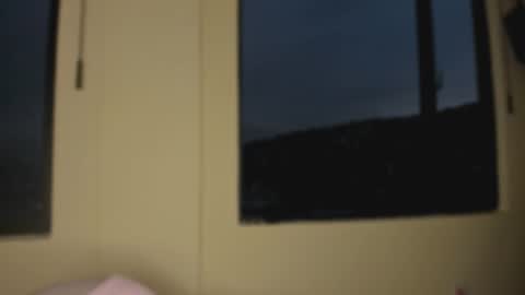 megan online show from 12.02.25