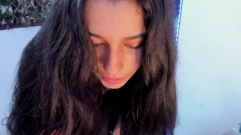 Snapshot of megan_whitte_01 chatting on 01.21.25 megan white 01  online show from 01.21.25