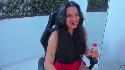 Snapshot of megan_whitte_01 chatting on 03.10.25 megan white 01  online show from 03.10.25