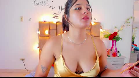Snapshot of megan_whitte_01 chatting on 09.15.25 megan white 01  online show from 09.15.25