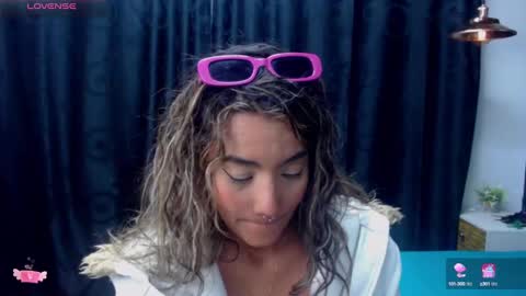 Snapshot of meganadriels96 chatting on 12.18.24 M E G A N online show from 12.18.24