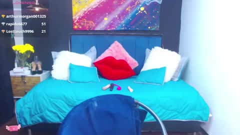 Snapshot of meganadriels96 chatting on 12.24.24 M E G A N online show from 12.24.24