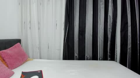 megancherrly online show from 03.11.26