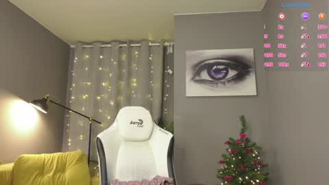 MeganieX online show from 12.29.24