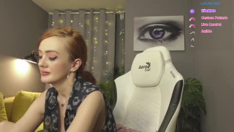 MeganieX online show from 03.10.25