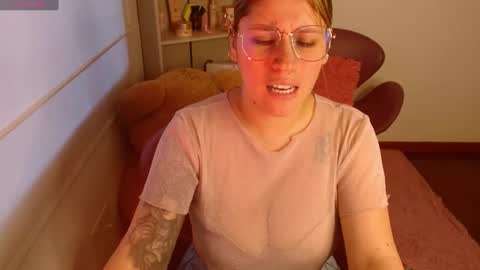 MEGAN online show from 01.23.25