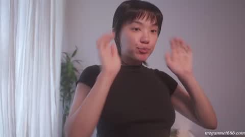 Snapshot of meganmei666 chatting on 06.24.26 for more 3 online show from 06.24.26