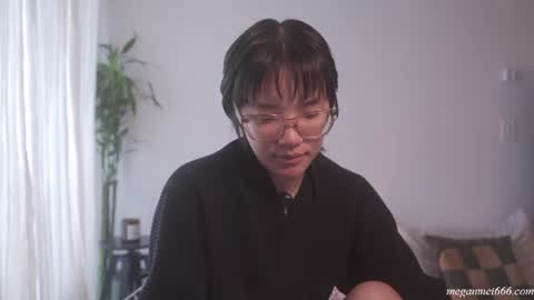 Snapshot of meganmei666 chatting on 06.28.26 for more 3 online show from 06.28.26