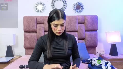 Snapshot of meganmistress_ chatting on 04.09.26 MeganM online show from 04.09.26