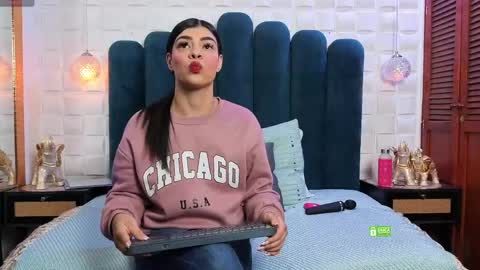 Snapshot of meganmistress_ chatting on 04.13.26 MeganM online show from 04.13.26