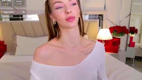 Snapshot of meganmouriss chatting on 12.04.25 Megan online show from 12.04.25