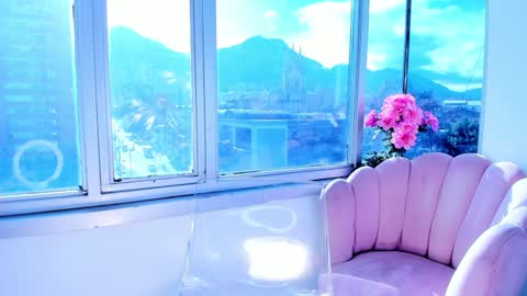 Snapshot of megann__sweet chatting on 12.20.24 Mara online show from 12.20.24