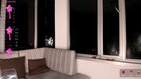 Snapshot of megann__sweet chatting on 01.15.25 Mara online show from 01.15.25