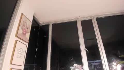 Snapshot of megann__sweet chatting on 02.13.25 Mara online show from 02.13.25