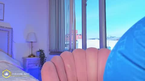 Mara online show from 04.27.26