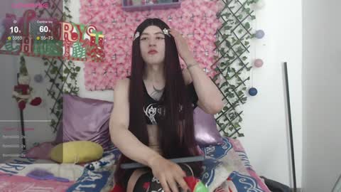 Snapshot of megannixx chatting on 12.19.24 megannixx online show from 12.19.24