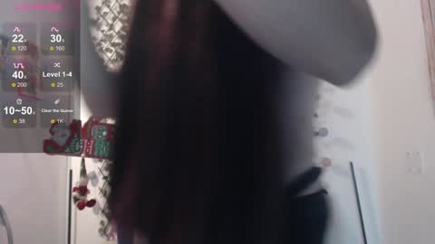 Snapshot of megannixx chatting on 12.26.24 megannixx online show from 12.26.24