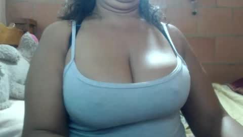 Snapshot of meganny_2023 chatting on 01.16.25 Danny online show from 01.16.25