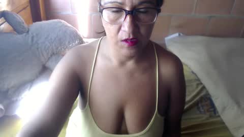 Snapshot of meganny_2023 chatting on 01.17.25 Danny online show from 01.17.25