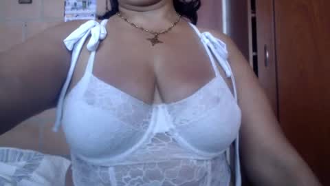 Snapshot of meganny_2023 chatting on 02.10.25 Danny online show from 02.10.25