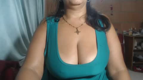 Snapshot of meganny_2023 chatting on 09.19.25 Danny online show from 09.19.25