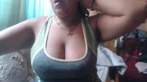 Snapshot of meganny_2023 chatting on 09.21.25 Danny online show from 09.21.25