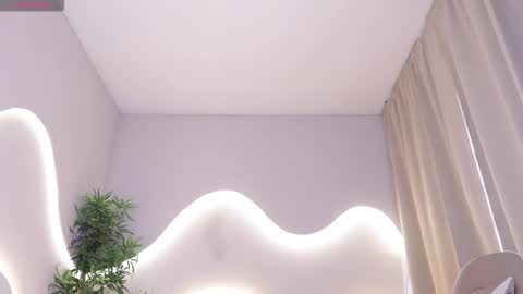 meganpeach_ online show from 11.20.25