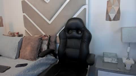 Megan Presley online show from 02.07.26