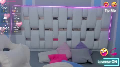 Megan Queen online show from 11.03.25