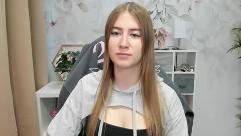 Megan online show from 12.12.24